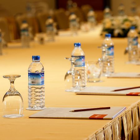 فندق باركرويال ناي بي تاو Naypyidaw المظهر الخارجي الصورة